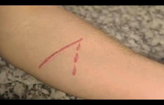 Hua Haath Failure Hand Kata Love Cuts – Expressing Love